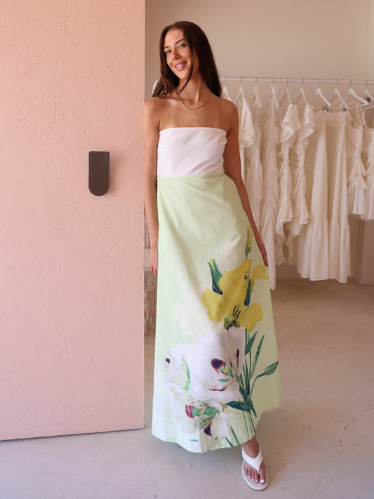 By Nicola Wavy Strapless Maxi Dress in White Zesty Floral