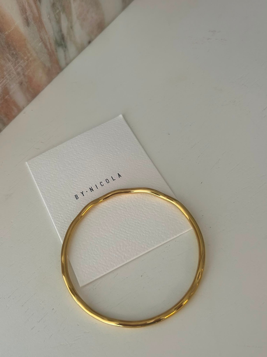 By Nicola Finn Bangle in Gold