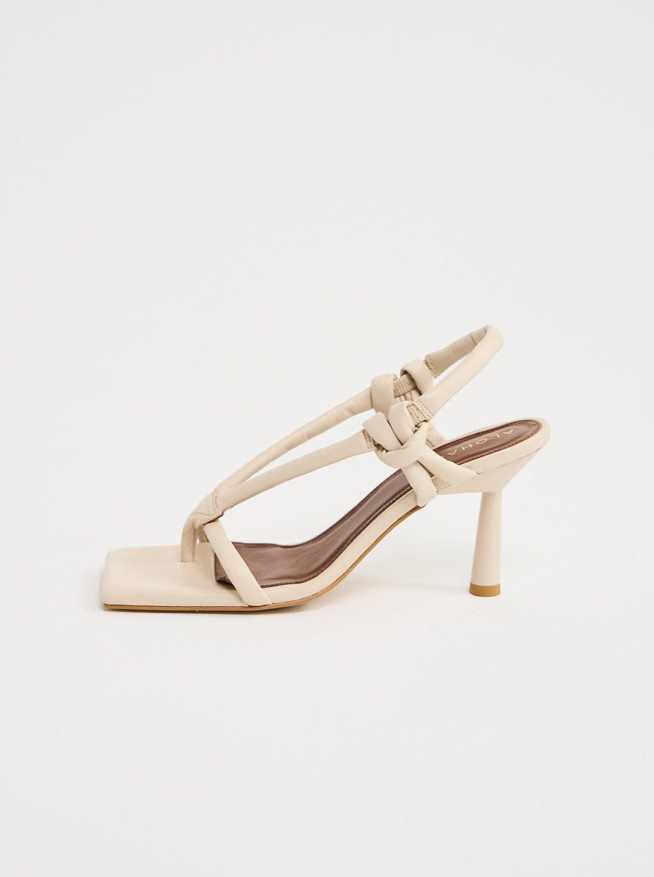 Alohas Sheila Heel in Cream – Coco & Lola