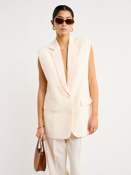 Shona Joy Irena Sleeveless Tailored Blazer in Ivory