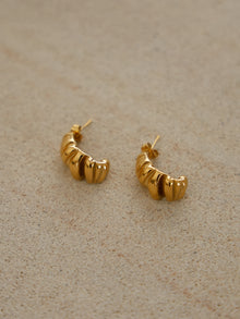 Arms of Eve Sahara Earrings in Gold