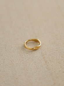 Arms of Eve Dune Gold Ring