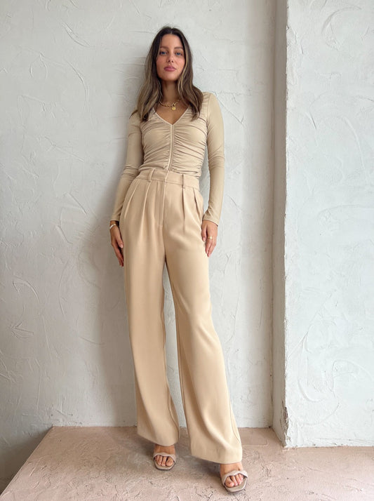 By Johnny Pleat Front Pant in Sand