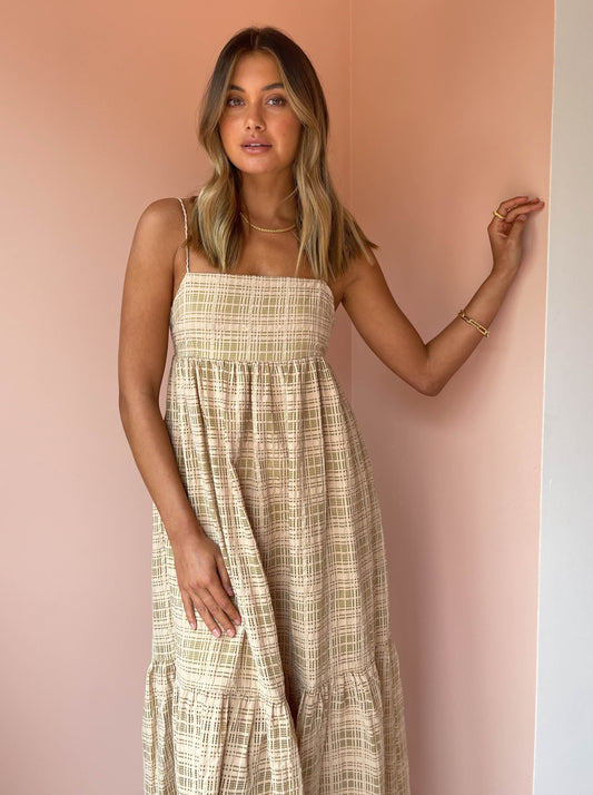 Issy Sunset Dreamer Dress in Tan