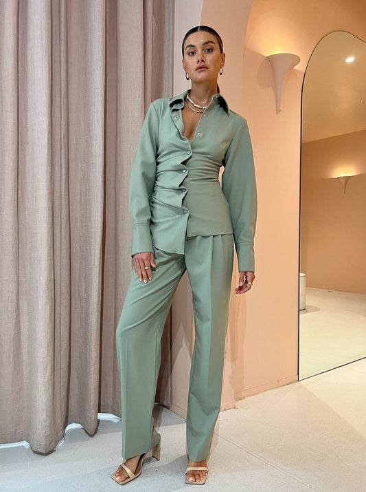 Sir Adrien Tuck Shirt in Sage