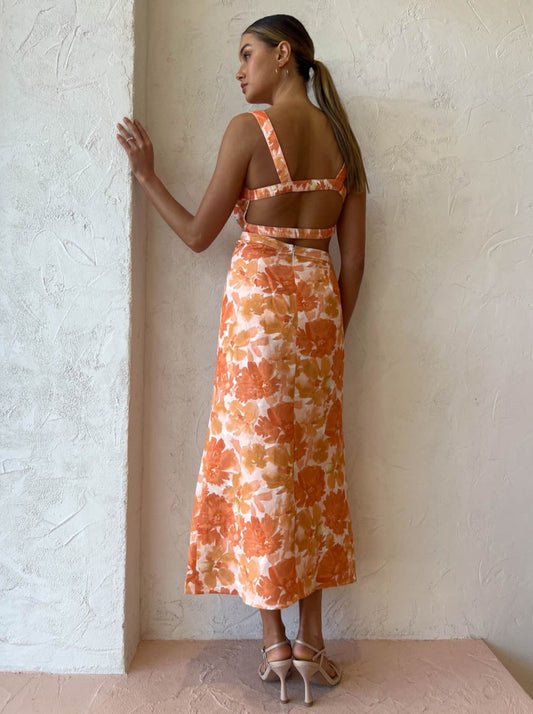 Significant Other Elena Midi Dress in Scarlet Poppy Coco & Lola Significant Other Elena Midi Dress in Scarlet Poppy Coco & Lola